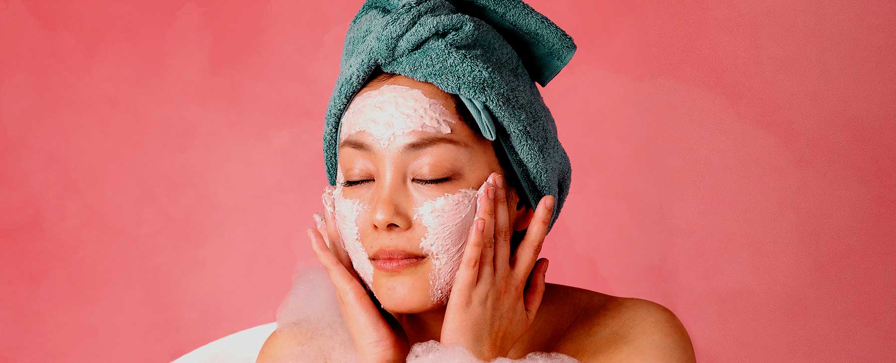 Renueva tu rutina facial, disfruta tu mejor versión, fresca y natural.