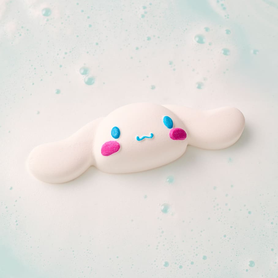 Hello Kitty & Friends